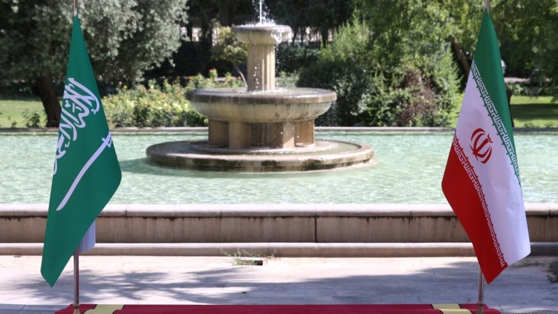 اولین گفت‌وگو میان وزرای خارجه جمهوری اسلامی و عربستان سعودی از زمان آغاز جنگ