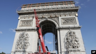 Arc De Triomphe To Be Wrapped For Posthumous Work By Christo