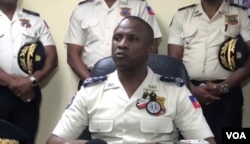 Normil Rameau, director-general of Haiti's National Police Force, talks to reporters in Port au Prince, Haiti, Feb. 24, 2020. (Matiado Vilme/VOA Creole)