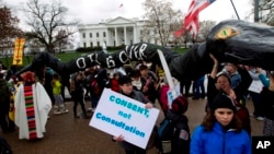 La protesta sirvió para cerrar el encuentro de cuatro días de tribus indígenas que se reunieron en Washington para hacer valer sus derechos y concienciar al resto del país sobre sus problemas.