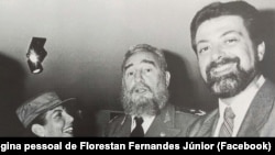 Florestan Fernandes Júnior, jornalista brasileiro, e Fidel Castro