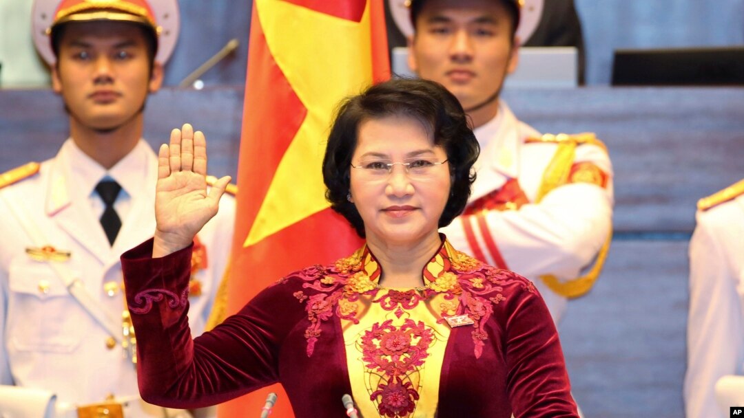 Bà Nguyễn Thị Kim Ngân tuyên thệ nhậm chức Chủ tịch Quốc hội tại Hà Nội, ngày 31/3/2016.