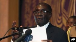 Presiden Zimbabwe Robert Mugabe mengajukan petisi untuk menunda pemilu khusus negaranya (Foto: dok).