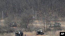 7일 한국 파주 접경에 육군 K-9 자주포가 배치돼있다.