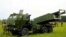 Польща планує закупити 18 установок HIMARS у США. Фото: REUTERS/Ints Kalnins