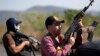 México legaliza a los grupos de autodefensa