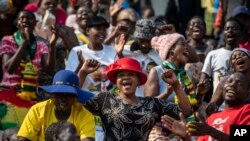 Bazya ngobunengi na ukuyatshengisela abantu? (Umfanekiso Ogciniweyo)