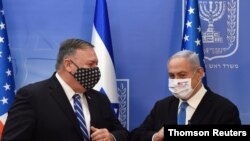 마이크 폼페오 미국 국무장관과 베냐민 네타냐후 이스라엘 총리가 24일 예루살렘에서 회담에 이어 공동기자회견을 했다.