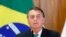 El presidente de Brasil, Jair Bolsonaro, habla durante una conferencia de prensa conjunta con el presidente de Paraguay en el Palacio Planalto en Brasilia, Brasil, el 24 de noviembre de 2021.