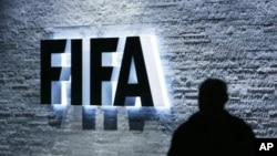 Logo FIFA di depan markas besar FIFA di Zurich, Swiss. (Foto:dok)