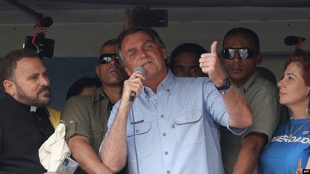 Presidente brasileiro, Jair Bolsonaro fala a apoiantes em São Paulo, 7 de Setembro de 2021