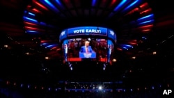 Calon presiden dari Partai Republik, mantan Presiden Donald Trump, dalam kampanye di Madison Square Garden, New York, 27 Oktober 2024.