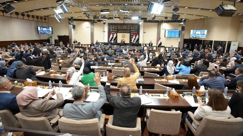 لێکۆڵەرێکی سیاسی: دیموکراتی لە عێراق لای لایەنە سیاسییەکان بۆ زەوتکردنی فەرمانڕەوایەتی و دەسەڵاتدارێتییە