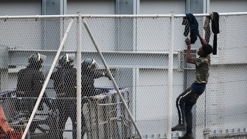 Au moins 18 morts parmi des migrants qui tentaient d'entrer à Melilla