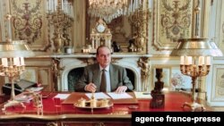 FILE - Former French President Jacques Chirac delivers his speech during a meeting with architects in Paris.