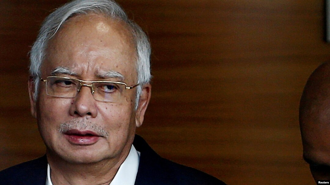 Mantan PM Malaysia, Najib Razak akan dikenai dakwaan dalam sidang hari Rabu (4/7). 