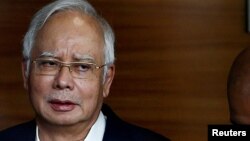 Mantan PM Malaysia, Najib Razak akan dikenai dakwaan dalam sidang hari Rabu (4/7). 