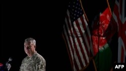 케네스 매켄지 미 중부사령관이 25일이 아프가니스탄 수도 카불에서 기자회견을 했다.