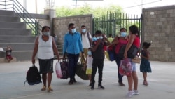 Los refugiados venezolanos continúan llegando a Colombia ante los enfrentamientos entre la Guardia Venezolana y grupos armados en el estado de Apure. [Foto: Cortesía Alcaldía de Arauquita, Arauca].