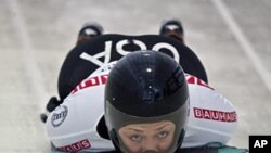 USA's Katie Uhlaender slides down the start ramp at the women's Skeleton World Championships at the Olympic Sports Complex in Lake Placid, N.Y. Thursday, Feb 26, 2009. (Photo/Todd Bissonette - usabobsledphotos.com)