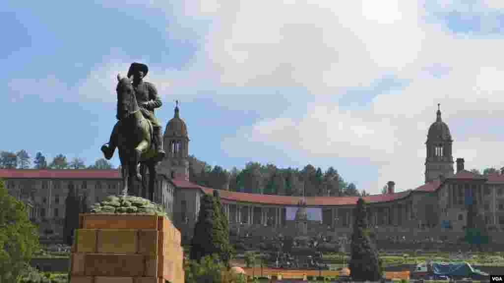 Edificio Unión, la sede del gobierno en Pretoria. [Foto: Ramón Taylor, VOA].