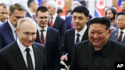 俄罗斯总统弗拉基米尔·普京和朝鲜领导人金正恩2024年6月19日在朝鲜平壤举行会谈。