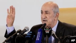 Abdelmadjid Tebboune est âgé de 78 ans.