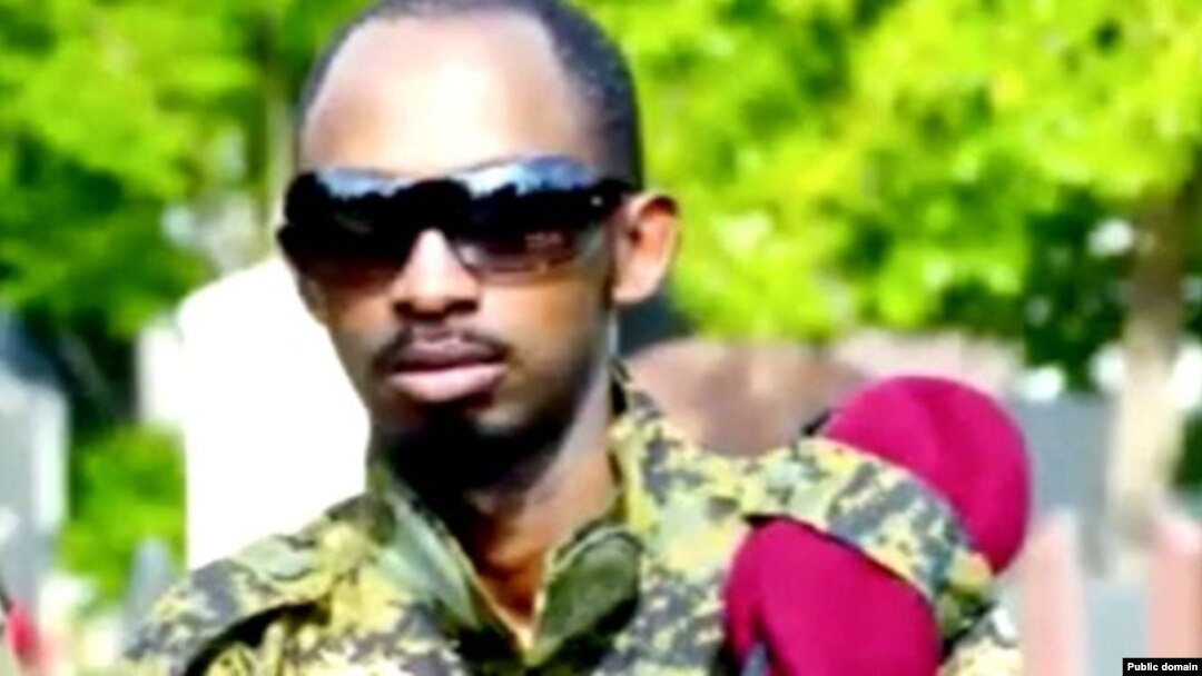 Uyu ni we Callixte Nsabimana, uzwi kw'izina rya Major Sankara
