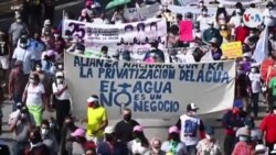 Salvadoreños protestan y exigen justicia al presidente Bukele