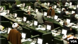 Los disputados de la oposición de Bolivia se oponen a la visita de diputados iraníes.