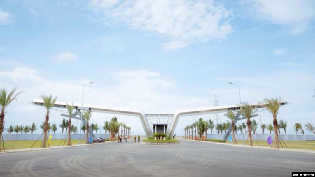 Nhà máy Vsmart tại khu kinh tế Đình Vũ - Cát Hải, Hải Phòng. Photo: Zing.vn