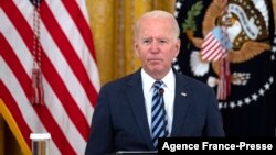 Presiden AS Joe Biden mengadakan rapat kabinet di Gedung Putih (foto: dok). 