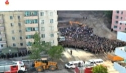 2014년 북한 평양의 평천구역에서 23층짜리 고층 아파트가 붕괴돼 대형 인명피해가 난 것으로 알려졌다.