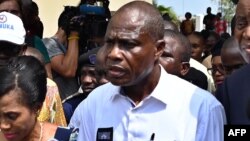 Martin Fayulu na libanda ya Cour constitutionnelle, Kinshasa, 12 janvier 2019.