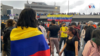 Presidente de Colombia se reúne con opositores, continúan manifestaciones