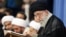 در روزهای ماه رمضان، رهبر جمهوری اسلامی ایران میزبان نشستی با قاریان به نام "محفل انس با قرآن کریم" است.