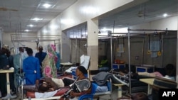 Wagonjwa wakiwa kwenye hspitali baada ya shambulizi la Jumamosi kaskazini mashariki mwa Nigeria. Juni 29, 2024.