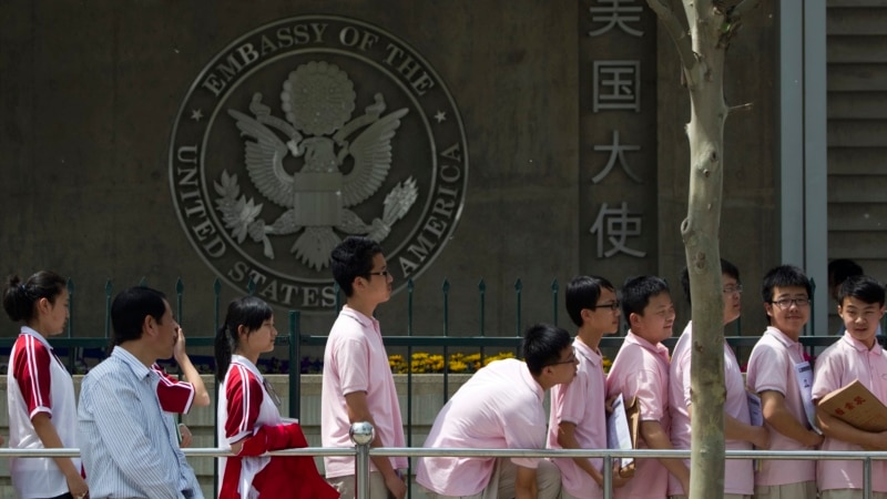 China Decries Interrogations, Deportations of Students at US Entry Points