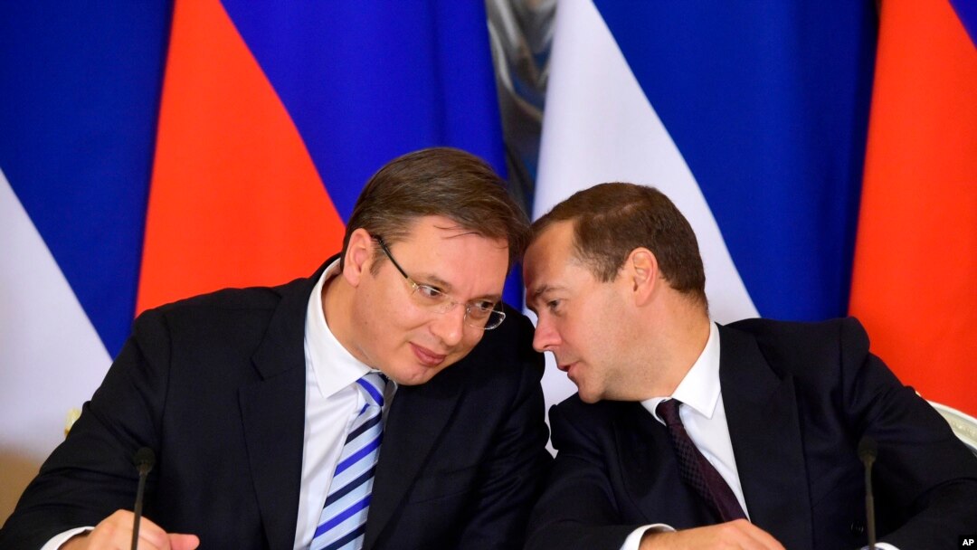 Premijer Srbije Aleksandar Vučić se tokom posete Moskvi susreo i sa ruskim premijerom Dmitrijem Medvedevom