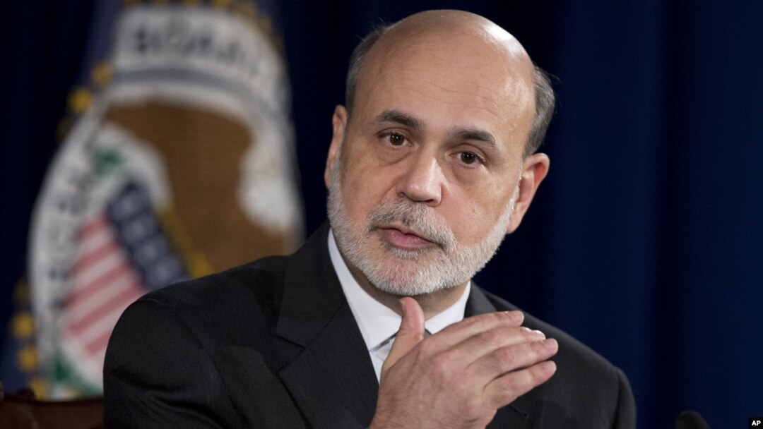 Direktur Bank Sentral AS Ben Bernanke pada jumpa pers di Washington. (AP/Manuel Balce Ceneta)