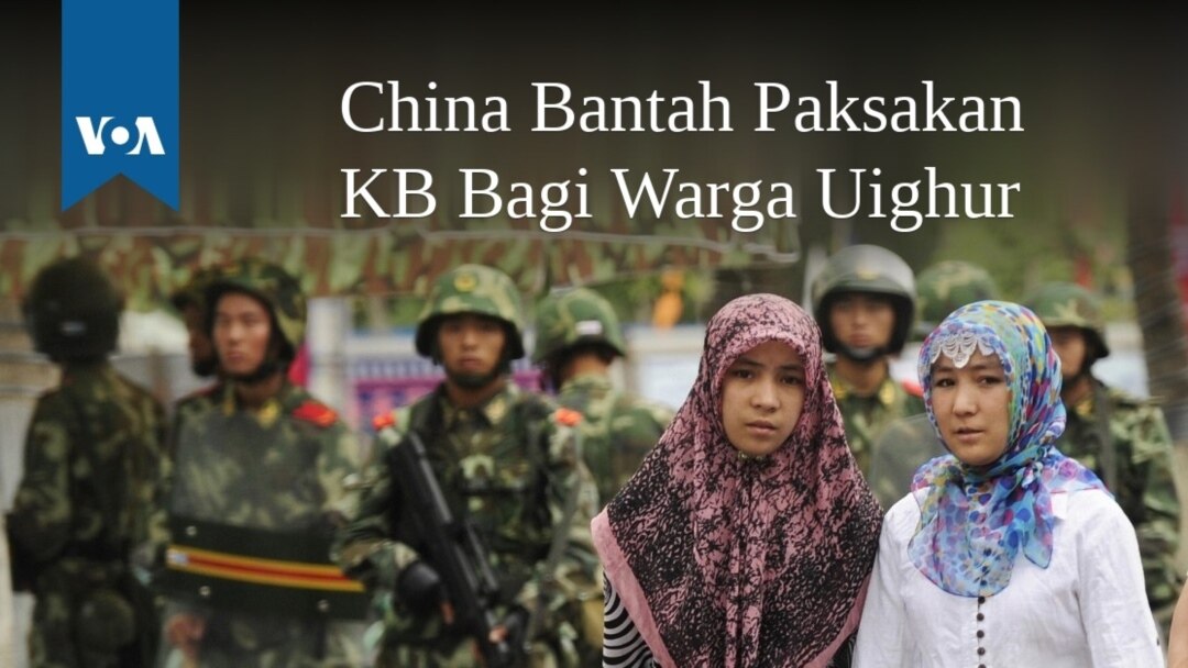 Yashirin kamerada ichki kiyimdagi jinsiy aloqa