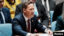  په ملګرو ملتونو کې د متحدو ایالتونو استازی مایک والټز