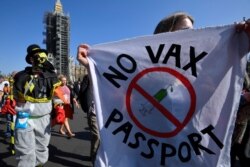 Demonstrators take part in an anti-lockdown "Unite for Freedom" protest, amid the spread of the coronavirus disease (COVID-19), in London, April 24, 2021.