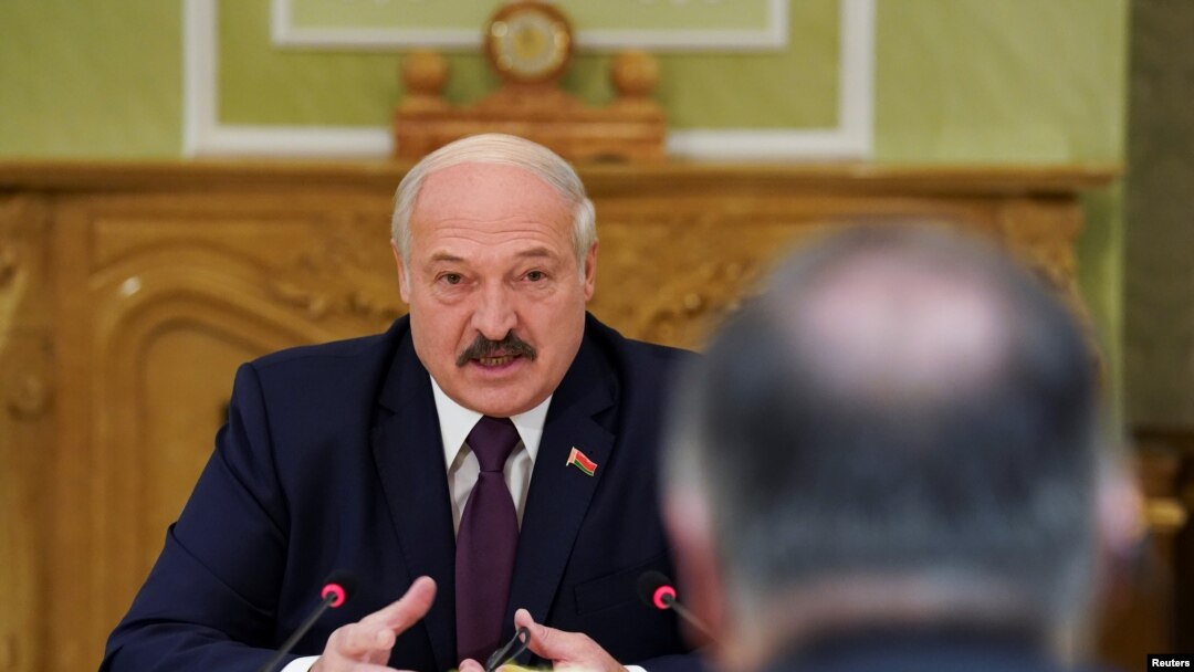 1994-yildan beri Belarusni boshqarayotgan Aleksandr Lukashenko hokimiyatda qolmoqchi