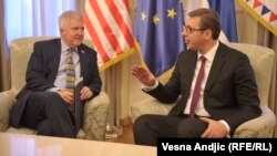 Predsednik Srbije Aleksandar Vučić i ambasador SAD u Srbiji Kajl Skot, arhivska fotografija: Vesna Anđić (RSE)