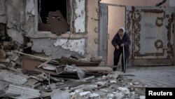 خانه‌ای در خرسون که بر اثر حمله نظامی روسیه ویران شده است