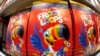 ARCHIVO - Cajas de cereal Kellogg's Fruit Loops se exhiben en una tienda Target en Pittsburgh, el 16 de noviembre de 2022. 