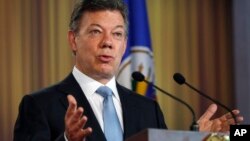 El presidente colombiano no quiere que la negociación con las FARC se extienda demasiado.