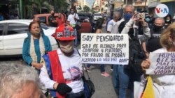 Una de las exigencias que más se repetía en las pancartas de los manifestantes era la de "salarios dignos".
