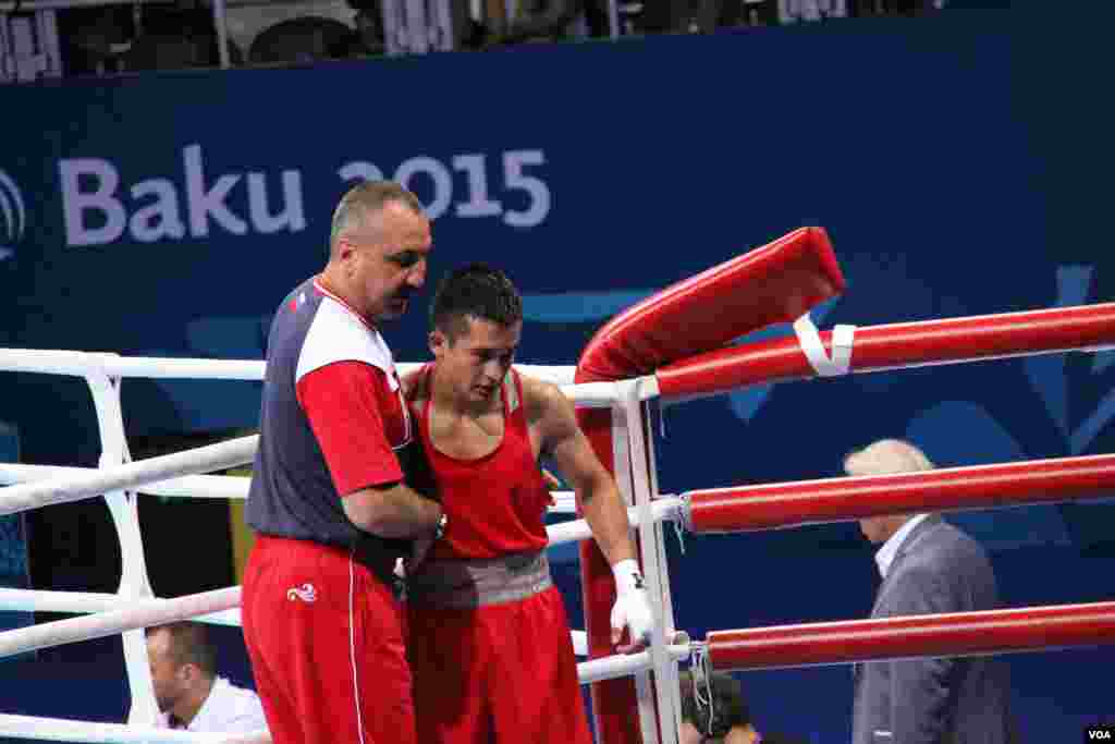 Kişilər arasında boks (Bakı Kristal Zalı)